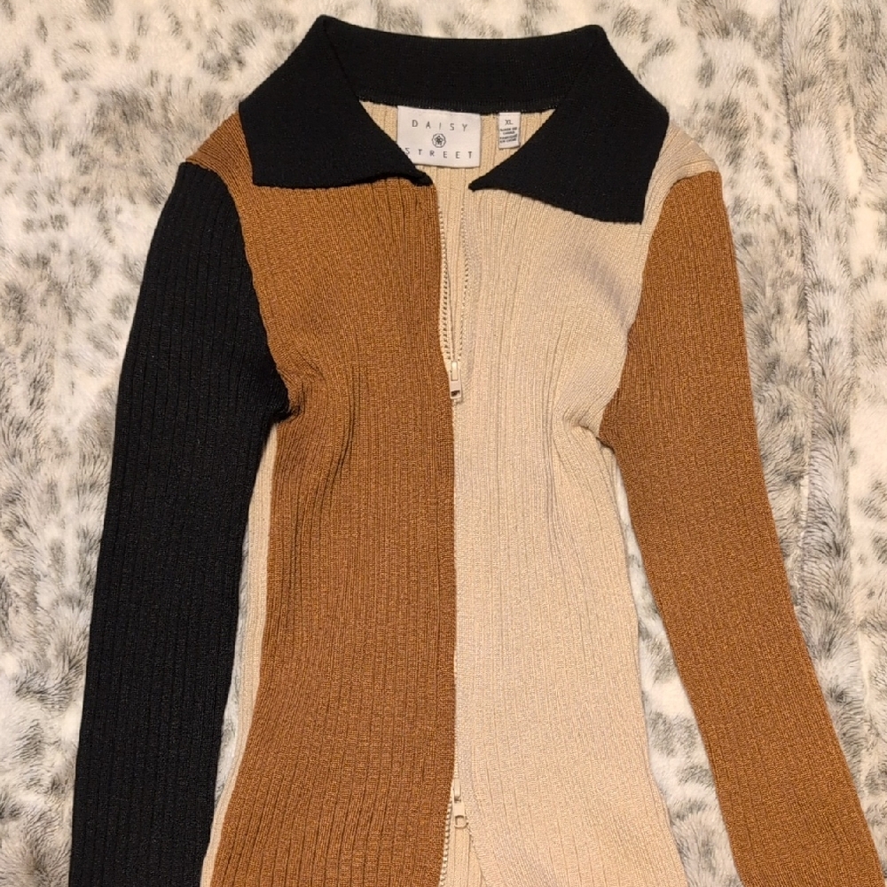 Daisy Street Women's Colorblock Cardigan - Black, Brown, and Cream